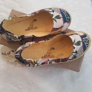 Sakroots Women's shoes